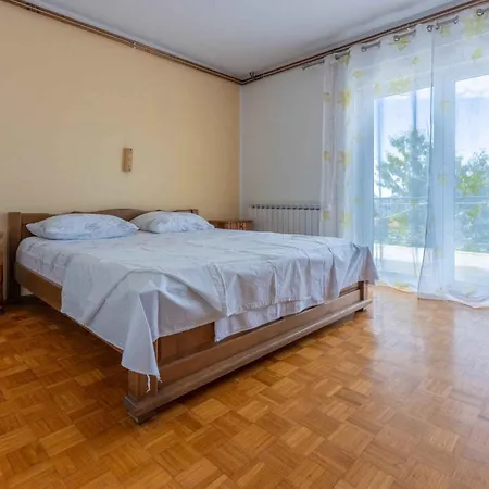 In 42451 Апартаменты